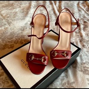 Authentic Gucci horse bit buckle sandal